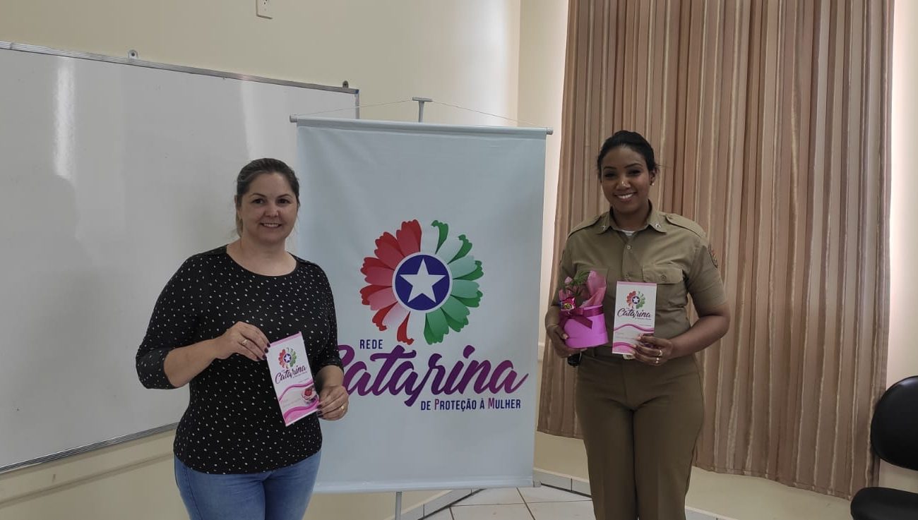 Soldado Santana de Xanxerê participa de palestra sobre a Rede Catarina