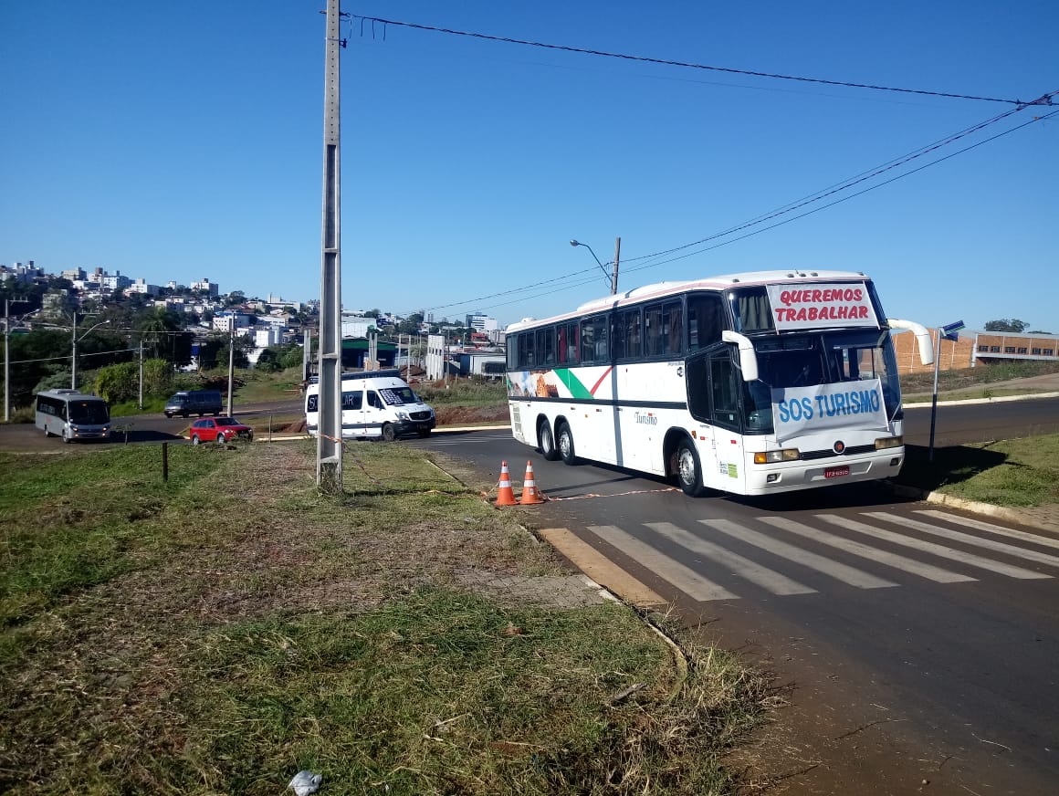 Transportadores de Xanxerê participam de manifestação em Chapecó 