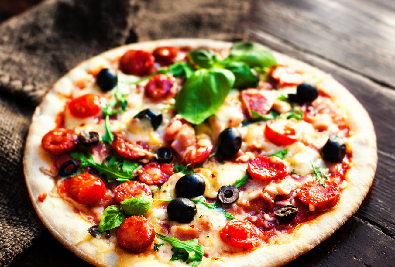 Associação de moradores promove pizza solidária em prol da Amanda Soave