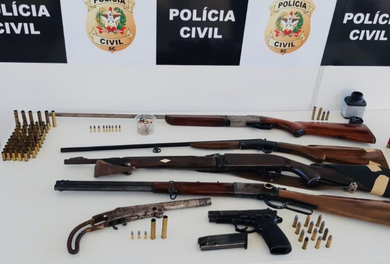 Polícia Civil deflagra operação “Mboka” cumpre 14 ordens judiciais e apreende diversas armas de fogo