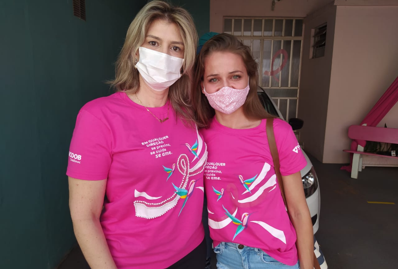 Camisetas da Rede Feminina de Combate ao Câncer ainda podem ser adquiridas