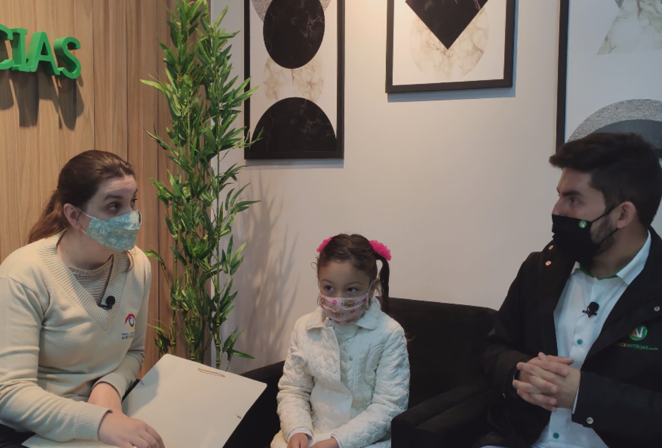 Vídeo: mãe pede ajuda para comprar remédios para filha que sofre de epilepsia