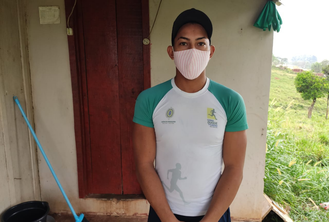 Casal de venezuelanos precisa da ajuda da comunidade para se manter no município