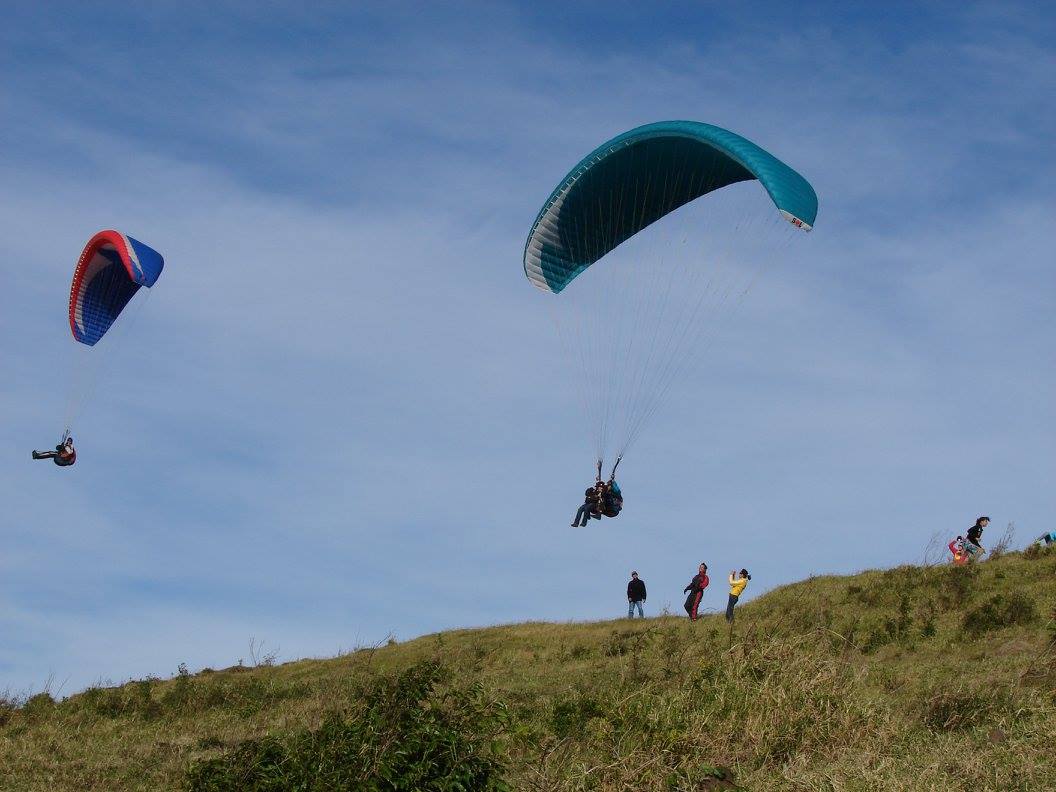 Morro Divisor dos Ventos atrai aventureiros de toda a região