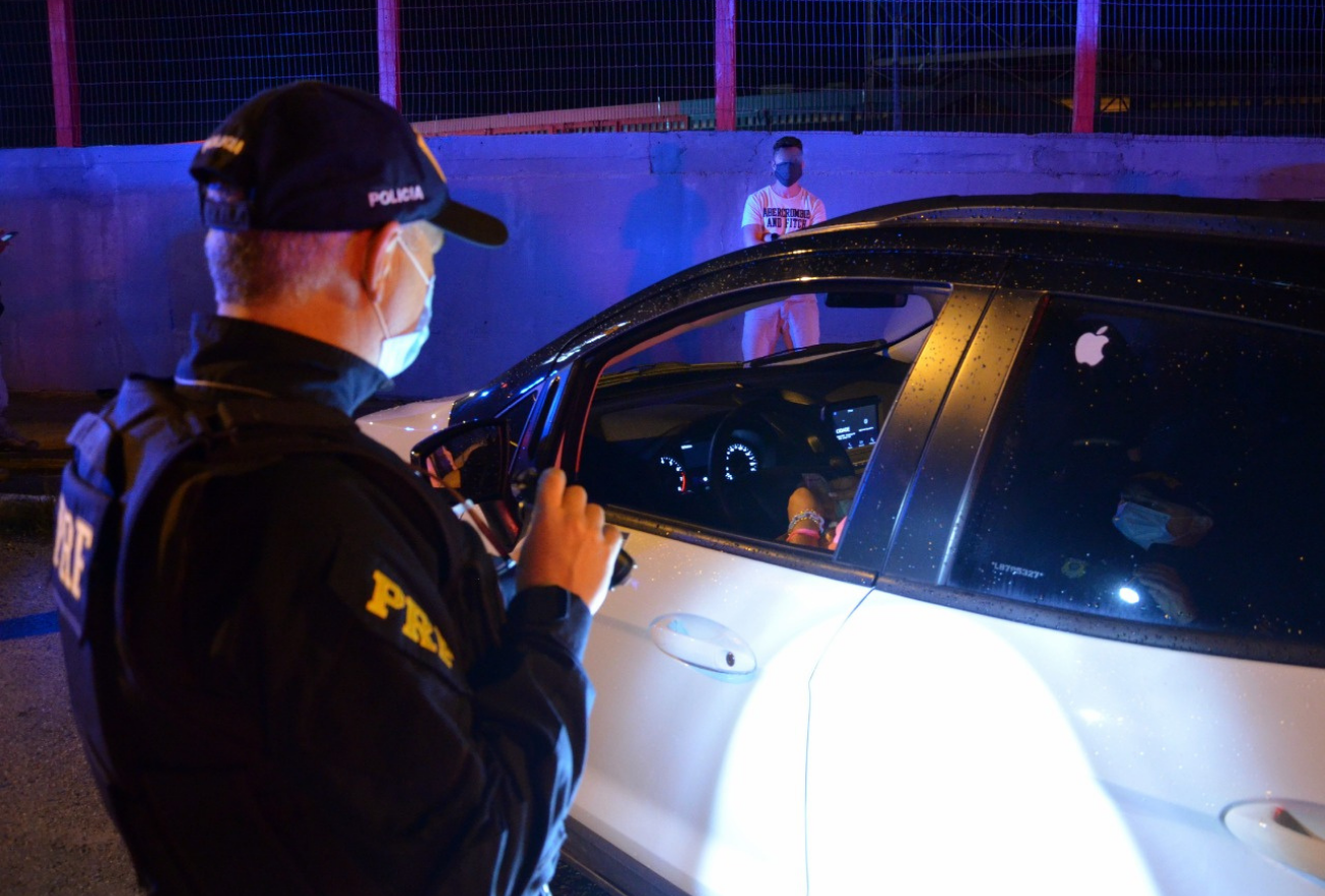 PRF registra cinco flagrantes de motoristas embriagados na região Oeste de SC