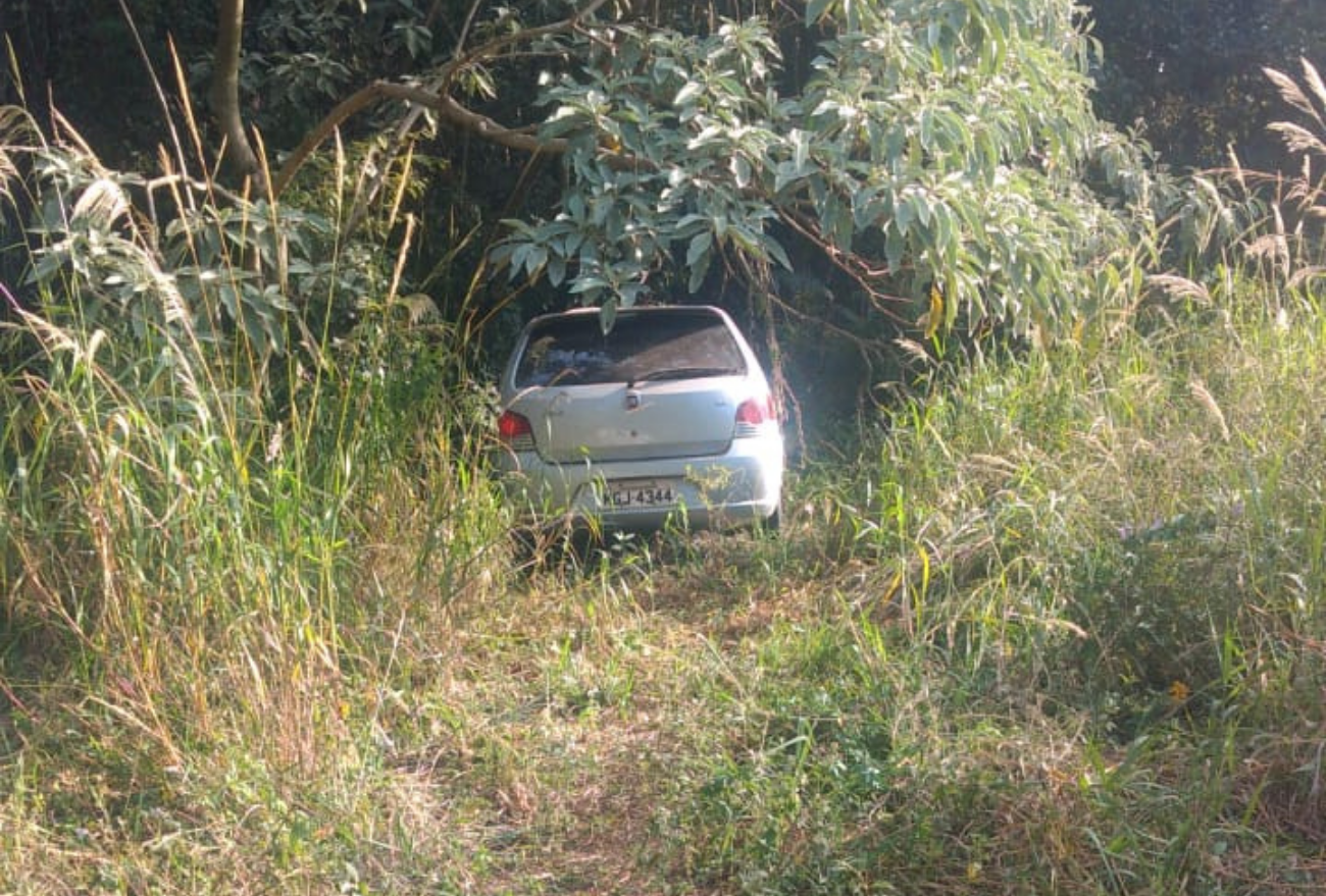 Veículo furtado é encontrado por populares em Xaxim