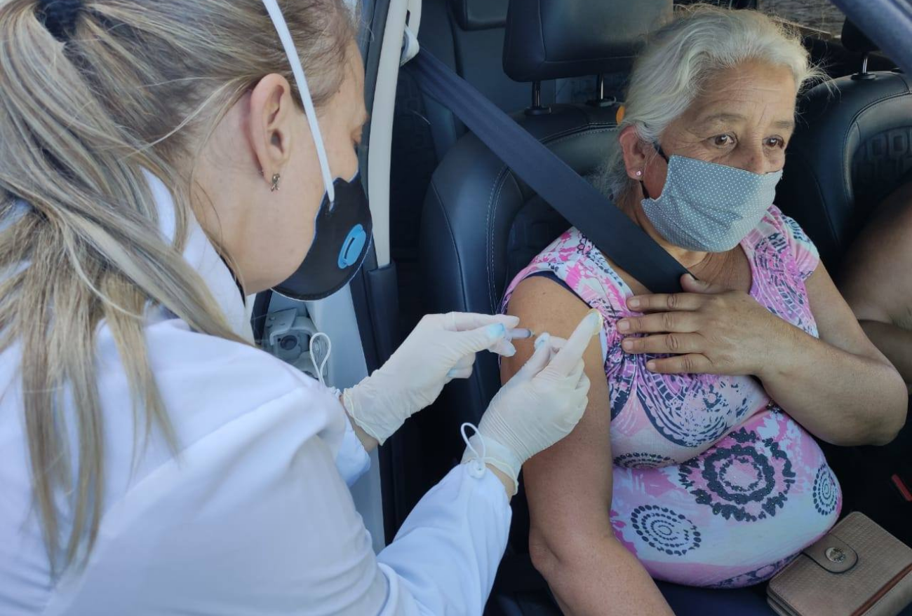 Mais de 780 idosos foram vacinados contra a Covid-19 nesta sexta-feira (30) em Xanxerê