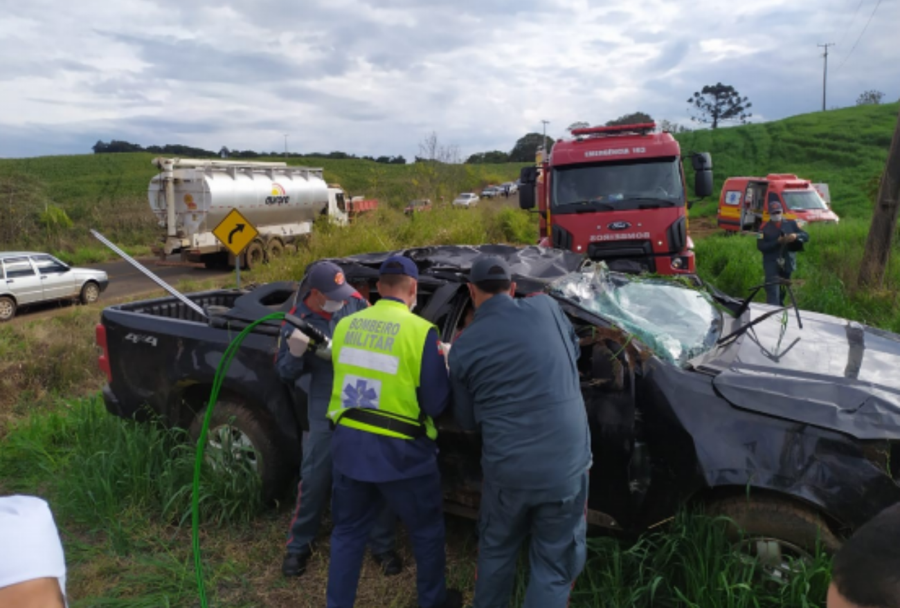 Homem Morre E Mulher Fica Gravemente Ferida Em Capotamento Lance Notícias