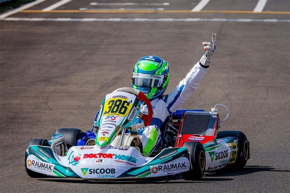 Xanxerense Gabriel Moura conquista Copa Brasil de kart