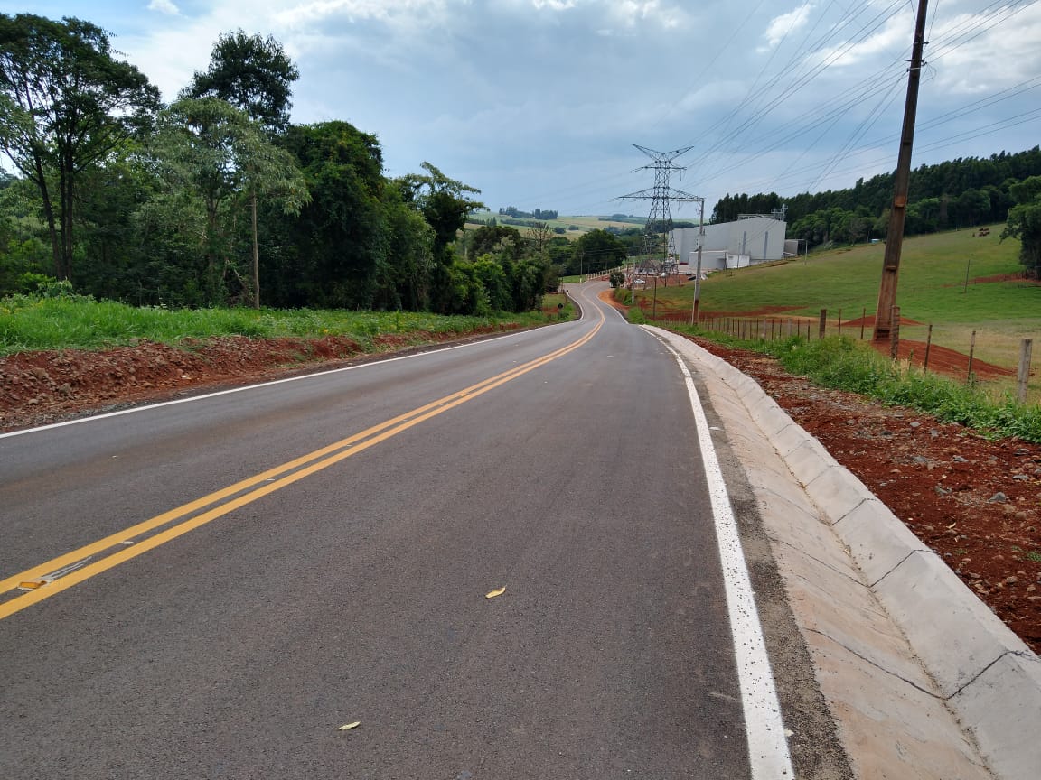 Prefeitura de Xanxerê finaliza pavimentação asfáltica na rodovia XRE 118
