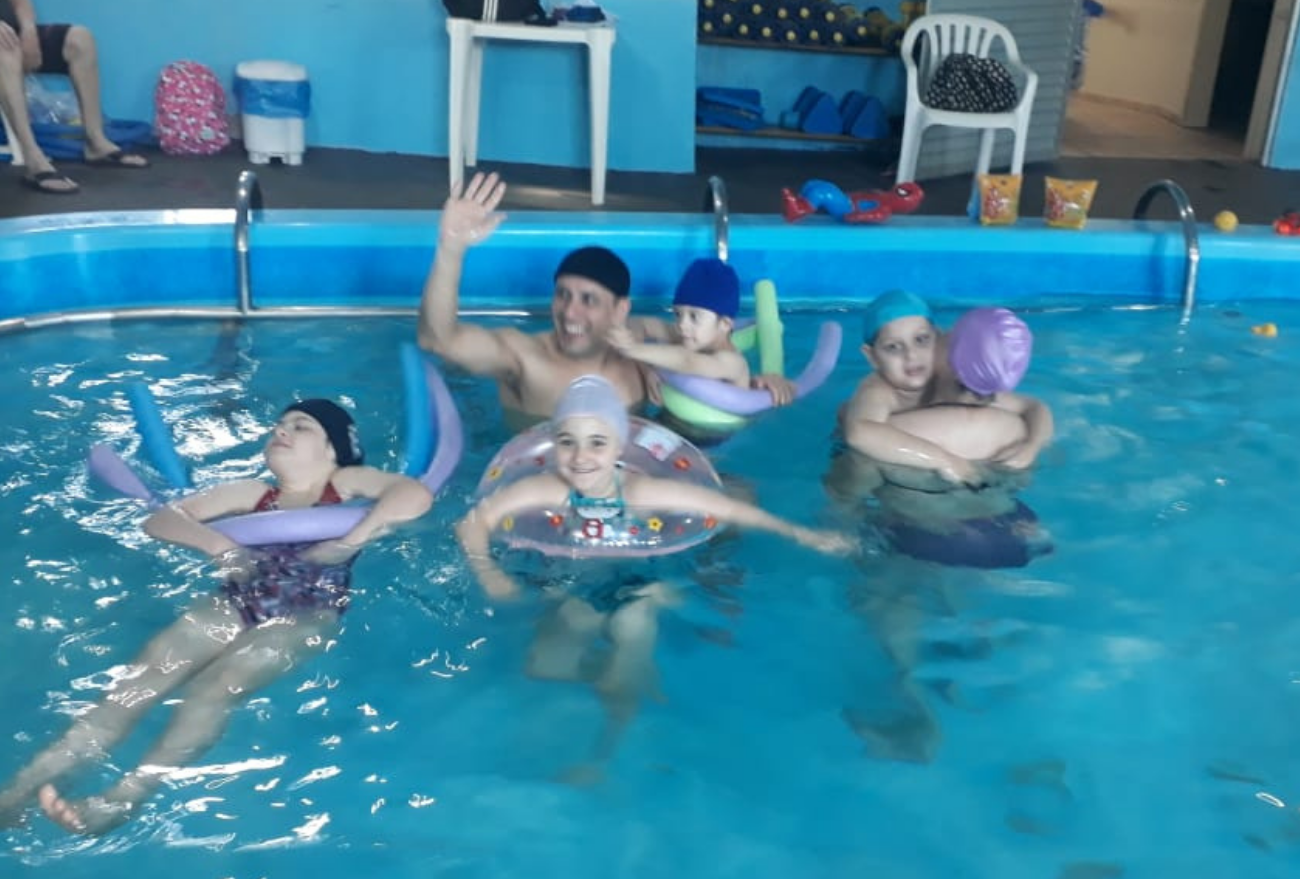 Projeto natação inclusiva retoma as atividades nos próximos dias