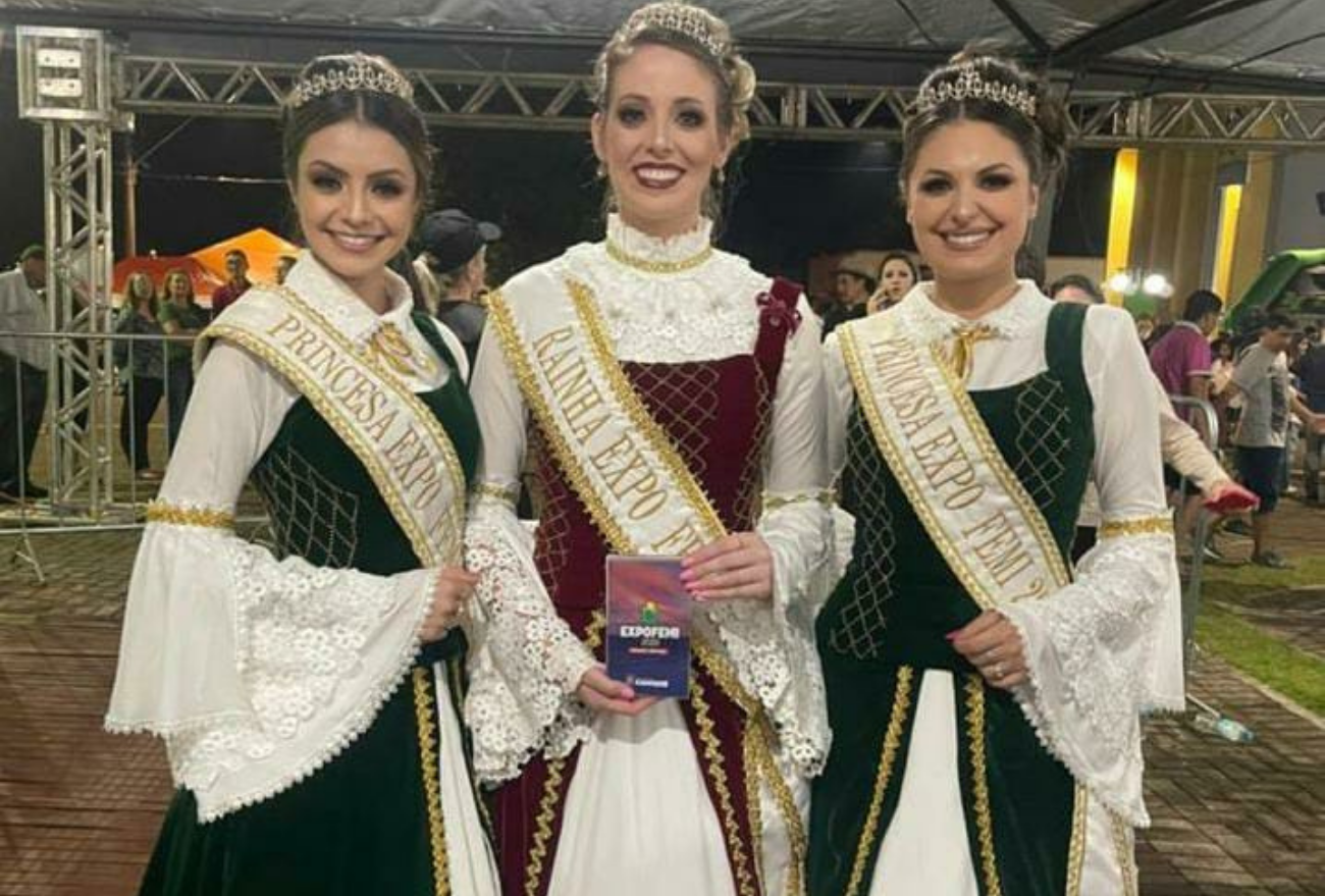 Soberanas da ExpoFemi 2022 visitam região para divulgação da feira