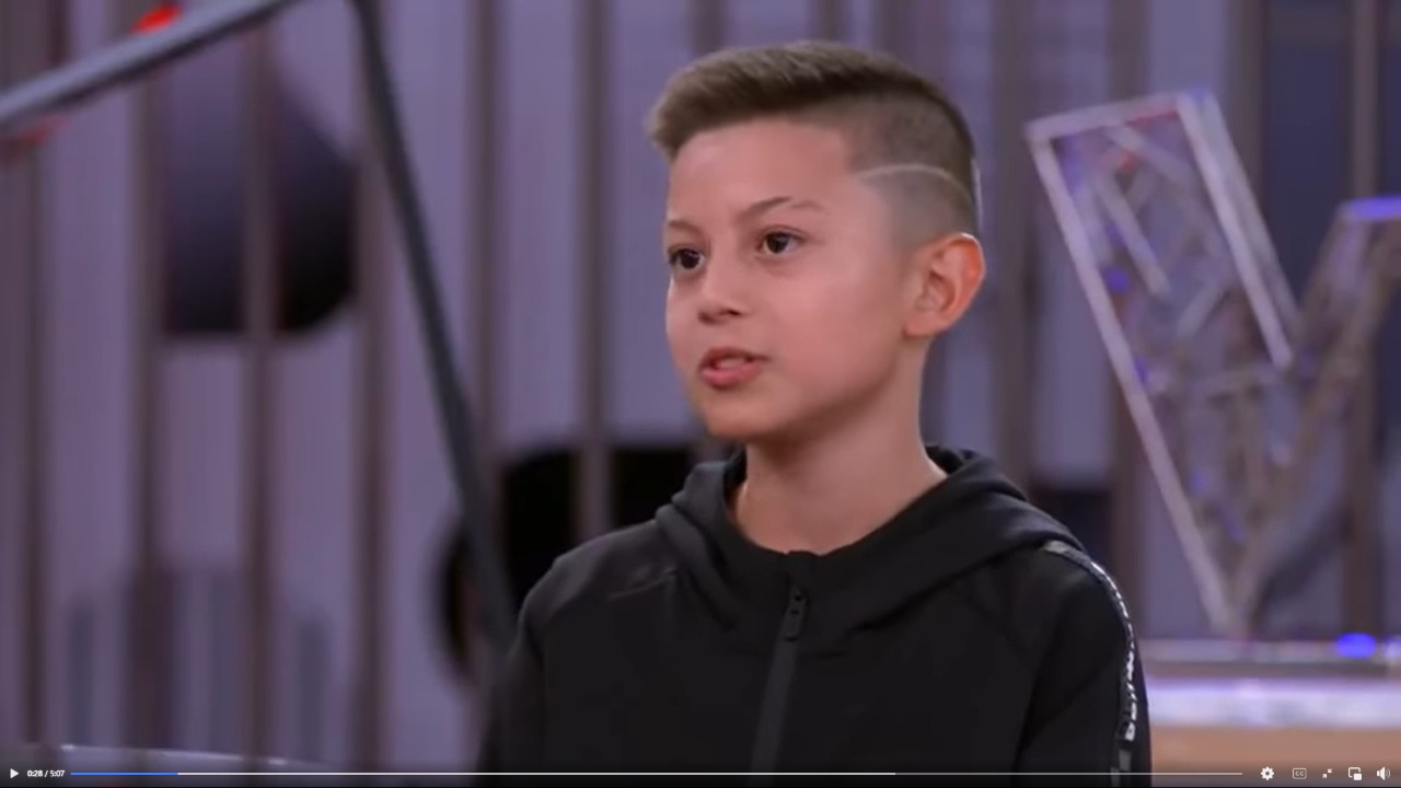 Menino de Ponte Serrada passa de fase e conquista jurados no The Voice Kids