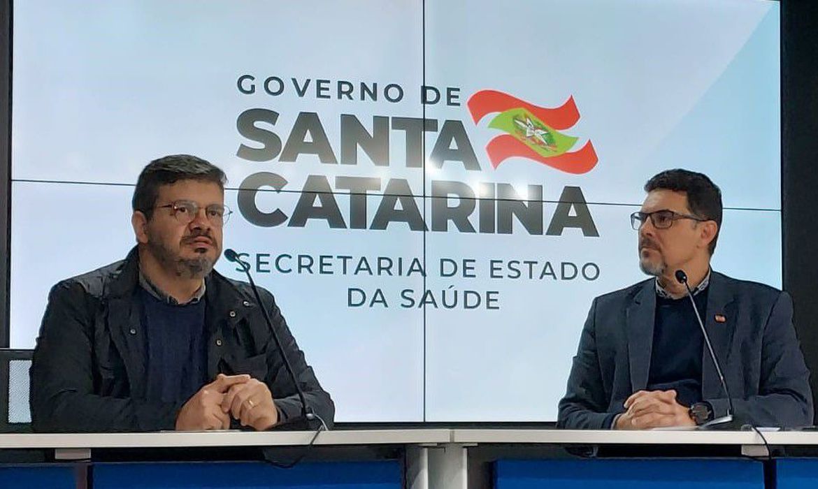 Com hospitais superlotados, Santa Catarina decreta situação emergência