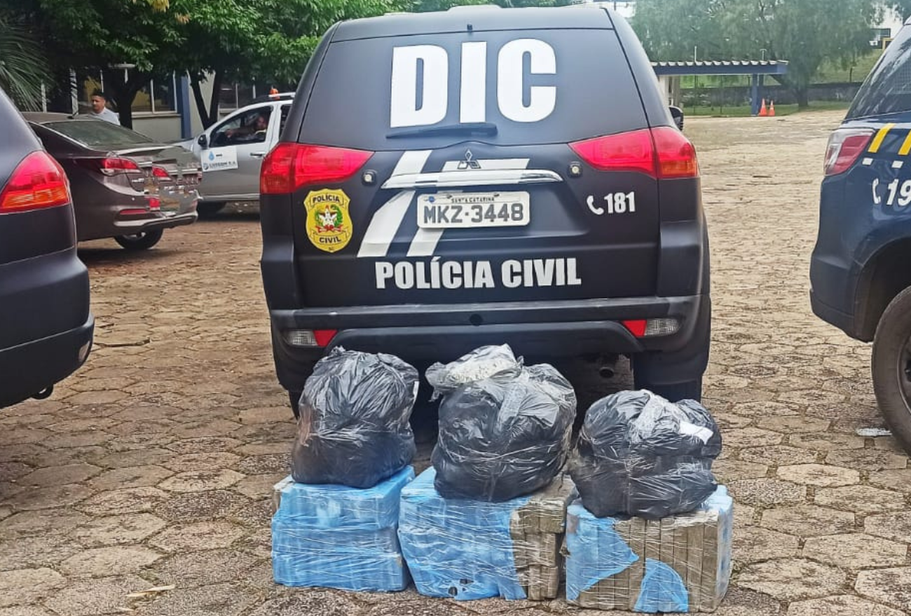 Ação integrada da Polícia Civil e PRF resulta na apreensão de mais de 70 kg de drogas no Oeste