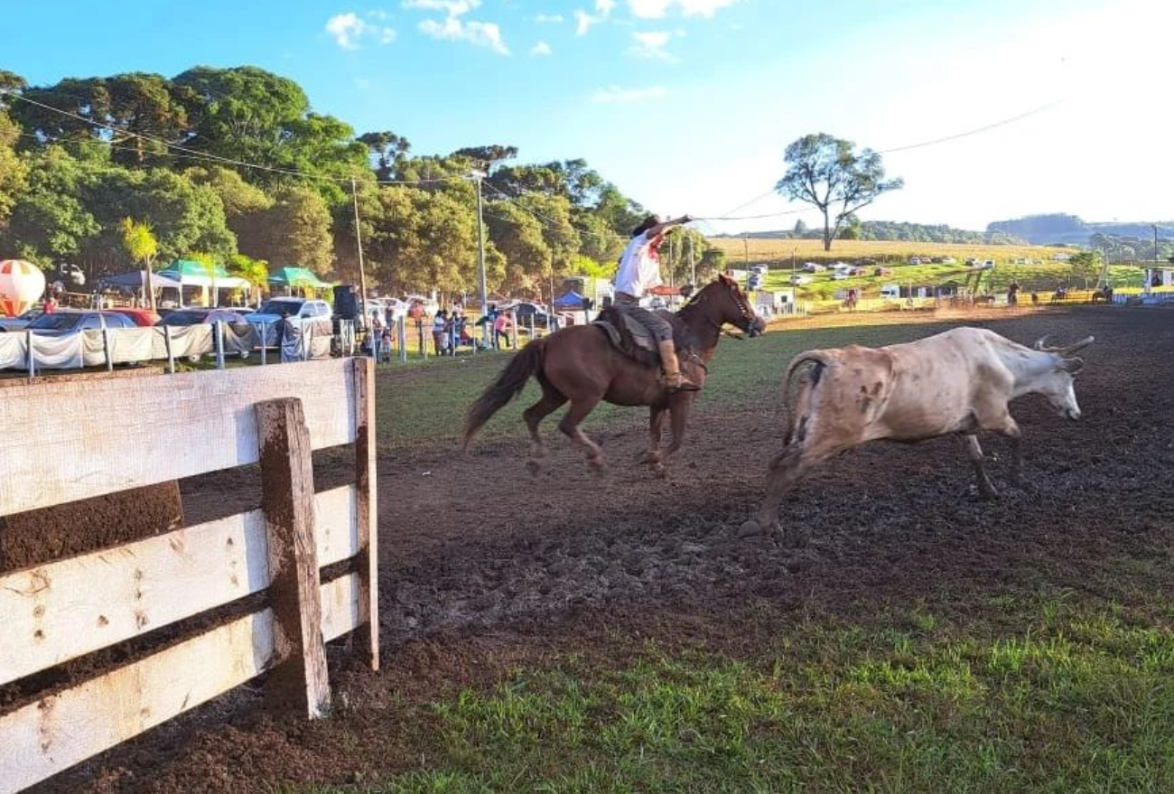 CTG Quero-quero realizou o XXIV Rodeio em São Domingos