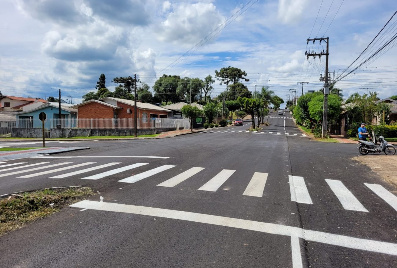 Prefeitura de Xanxerê está finalizando obra de pavimentação na rua Marechal Deodoro