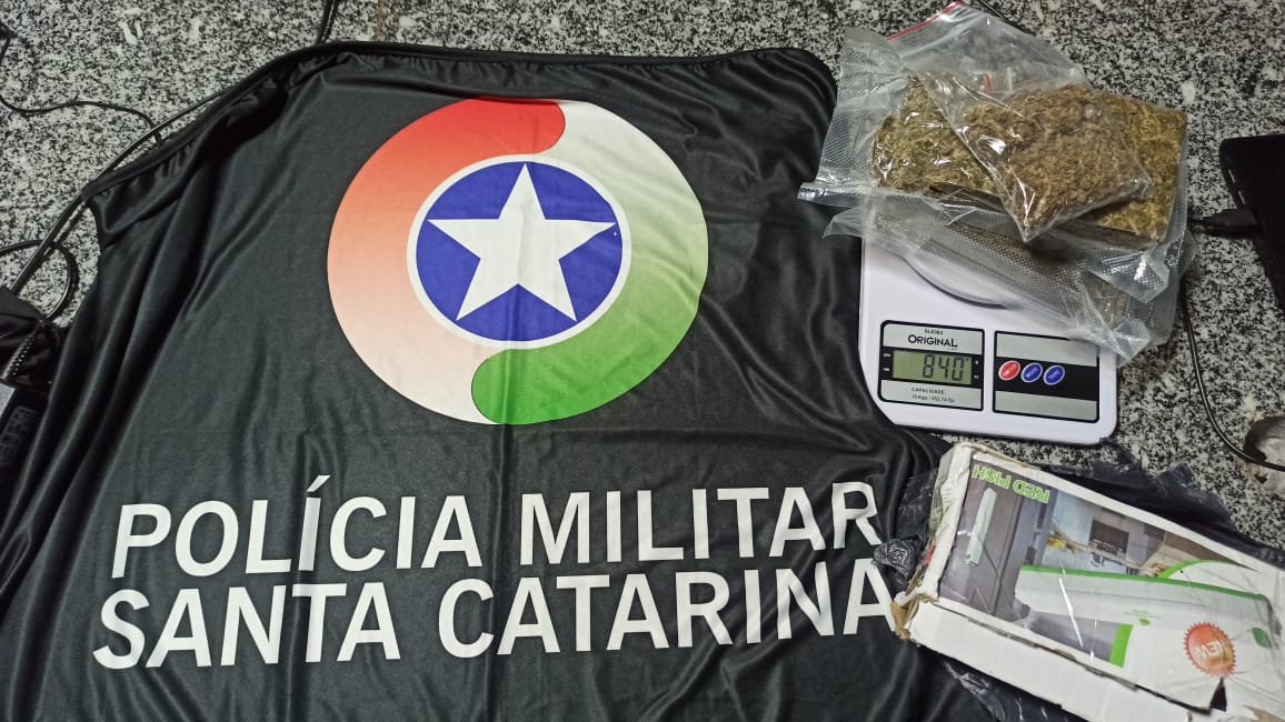 Polícia apreende mais de 800g de maconha no município de Bom Jesus