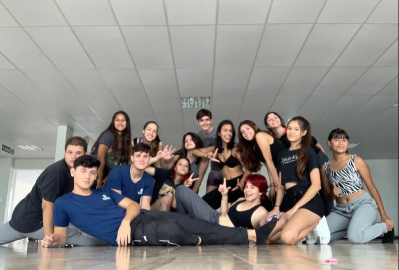 Escola de dança de Xanxerê realiza projeto de aulas de dança gratuitas