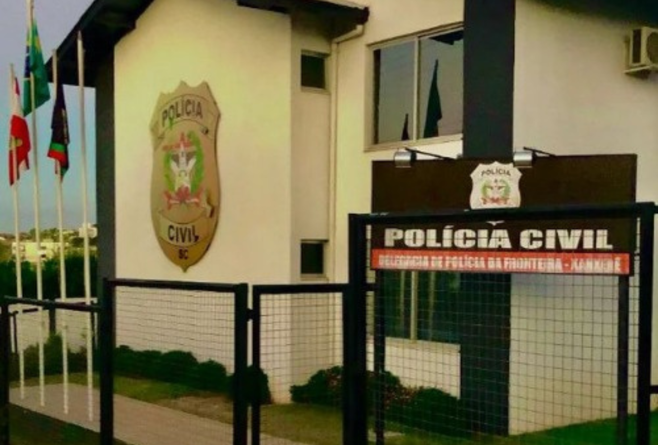 Delegado Regional da Polícia Civil de Xanxerê recebe moção de aplausos da Câmara de Vereadores