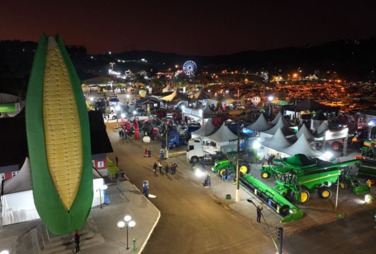 Por meio de enquete, população vota para escolher os shows da ExpoFemi 2024