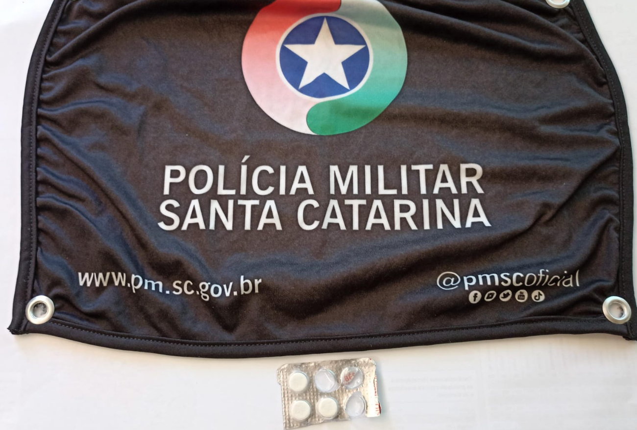 Motorista profissional de cargas é flagrado pela Polícia Militar Rodoviária de Bom Jesus com drogas para uso pessoal